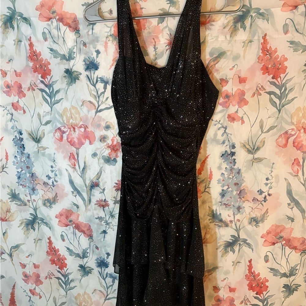 Vintage Elegant Black Sleeveless Dress - Picture 2 of 9